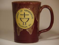 Burgundy Abbey Mug with White Sand Marble Top
